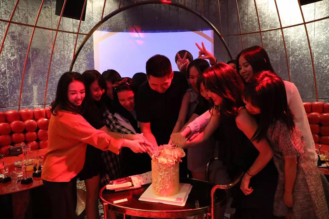 中庭網(wǎng)絡(luò)部三周年丨夢之隊，此情待續(xù)